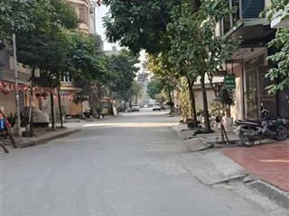 Sát phố trần đại nghĩa nhà đẹp dân xây nông thông 46m x5t giá 9 tỷ sổ cc có tl