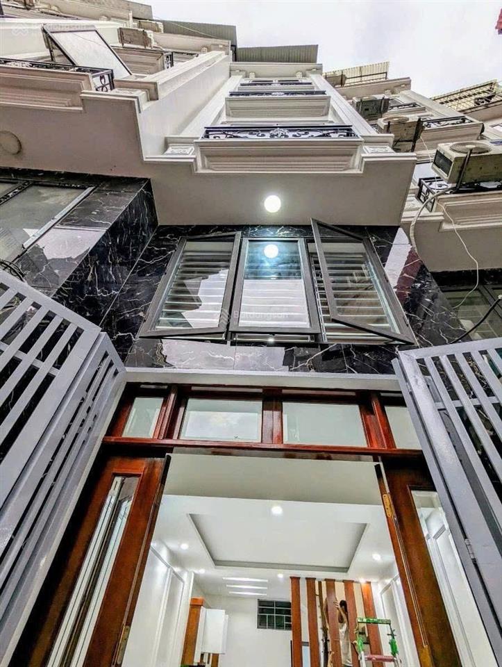 Ô tô đỗ cửa phố nguyễn khoái nhà đẹp 2 thoáng mới coong 47m2 x5t giá 6.6 tỷ sổ cc có tl