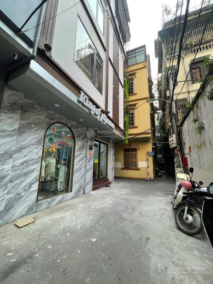 Sau nhà mặt phố lương yên nhà đẹp dân xây ở ngay 42m2 x5t giá nhỉnh 7 tỷ sổ cc có tl