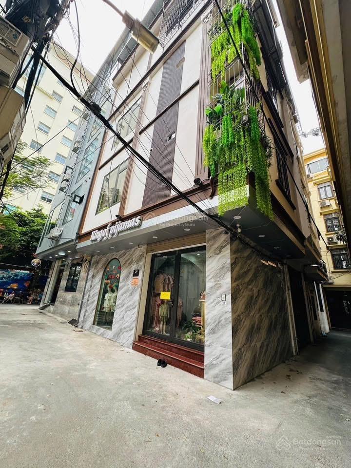 Sau nhà mặt phố lương yên nhà đẹp dân xây ở ngay 42m2 x5t giá nhỉnh 7 tỷ sổ cc có tl