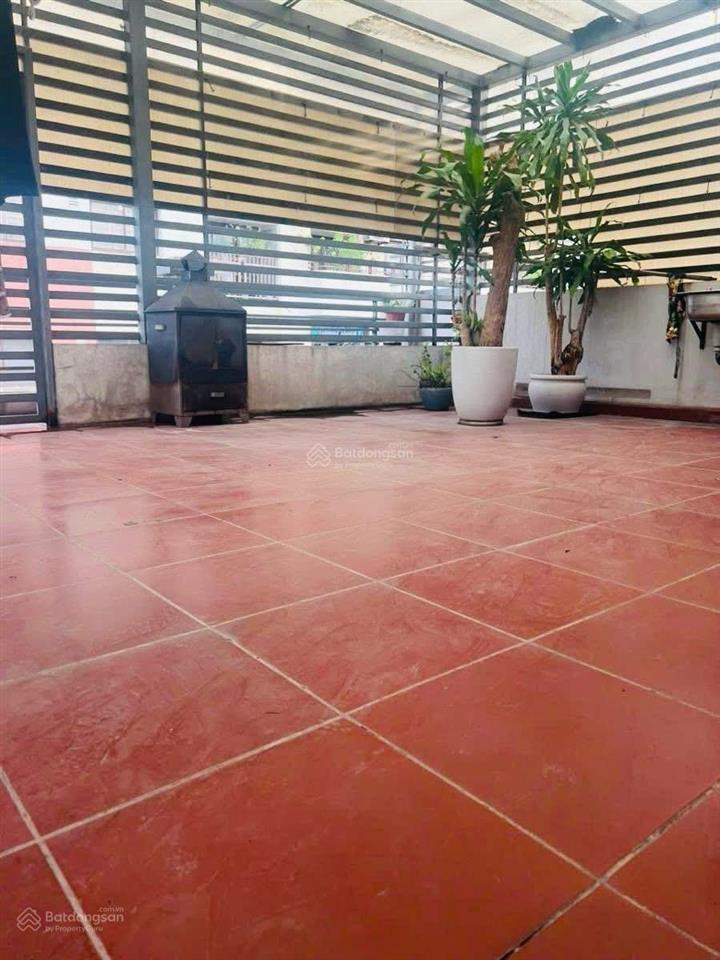 Ô tô vào nhà phố đại la nhà đẹp dân xây chắc chắn ở ngay 50m x5t giá hơn 10 tỷ sổ cc có tl kd