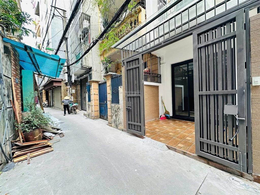 Sát phố lê thanh nghị nhà đẹp dân xây nông thông 40m2x4t giá nhỉnh 7 tỷ sổ cc có tl