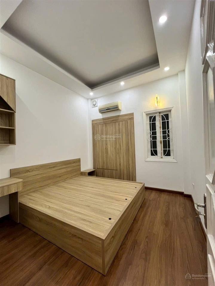 Sát phố lê thanh nghị nhà đẹp dân xây nông thông 40m2x4t giá nhỉnh 7 tỷ sổ cc có tl