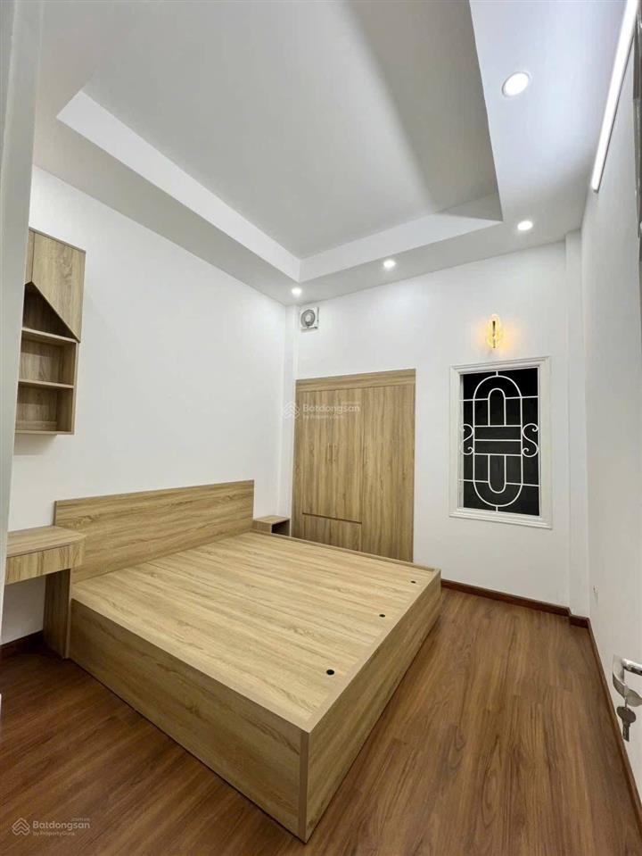 Sát phố lê thanh nghị nhà đẹp dân xây nông thông 40m2x4t giá nhỉnh 7 tỷ sổ cc có tl