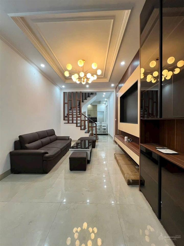 Sát phố lê thanh nghị nhà đẹp dân xây nông thông 40m2x4t giá nhỉnh 7 tỷ sổ cc có tl