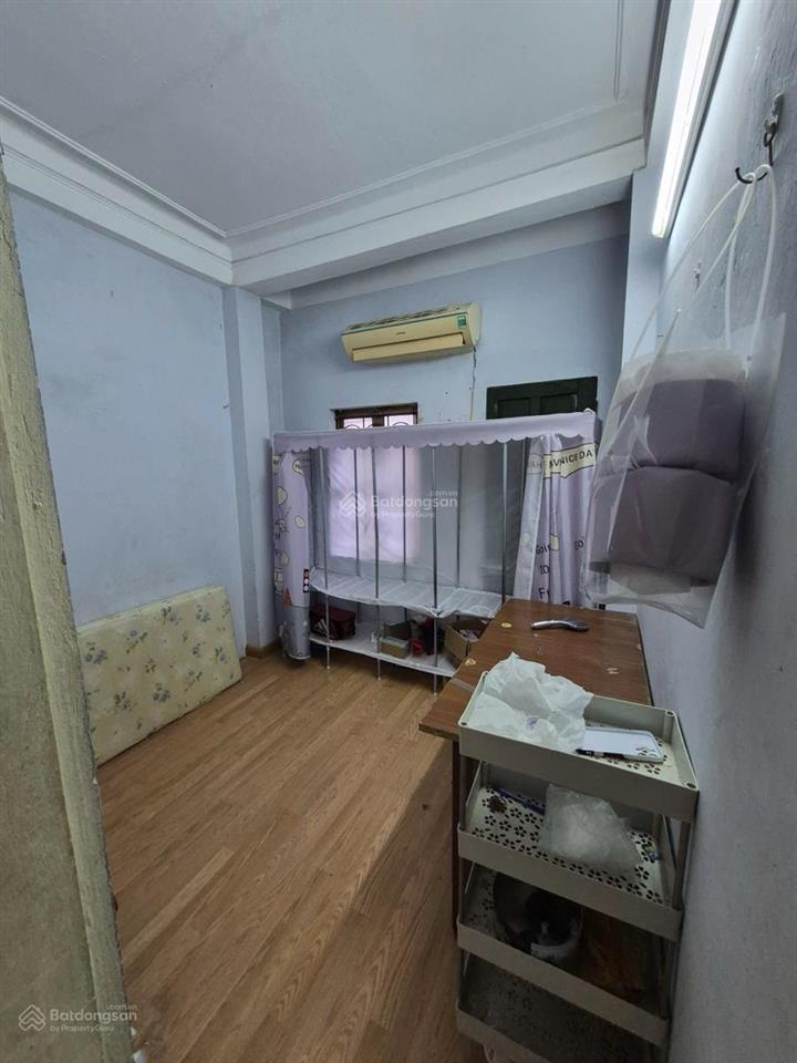Ô tô đỗ cổng phố minh khai nhà dân xây chắc chắn sát trường đại học 24,8m2 x4t giá 8 tỷ sổ cc có tl