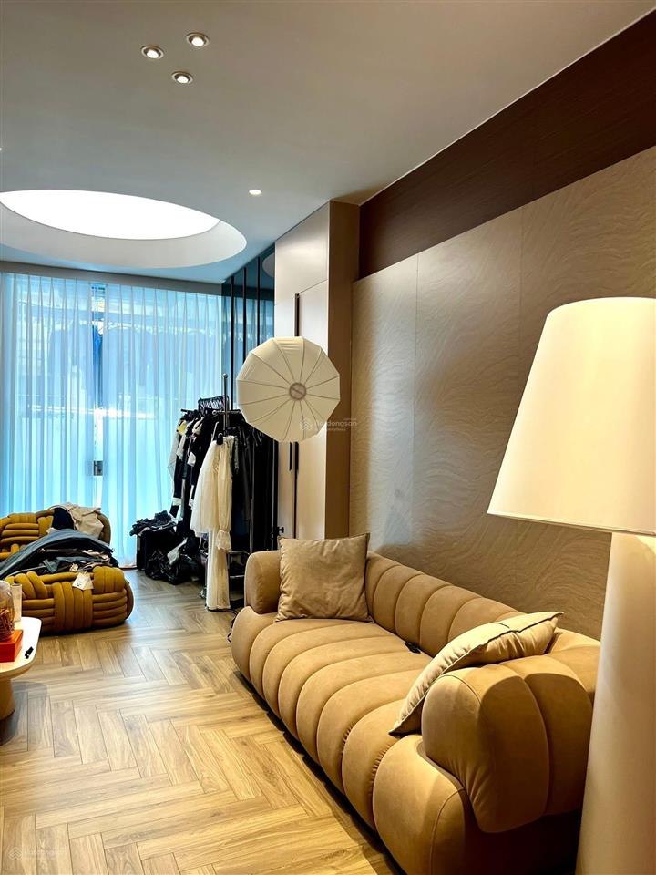 Mặt ngõ thông phố trần đại nghĩa nhà đẹp dân xây kinh doanh 46m2 x5t có ô chờ thang máy giá 8.9 tỷ
