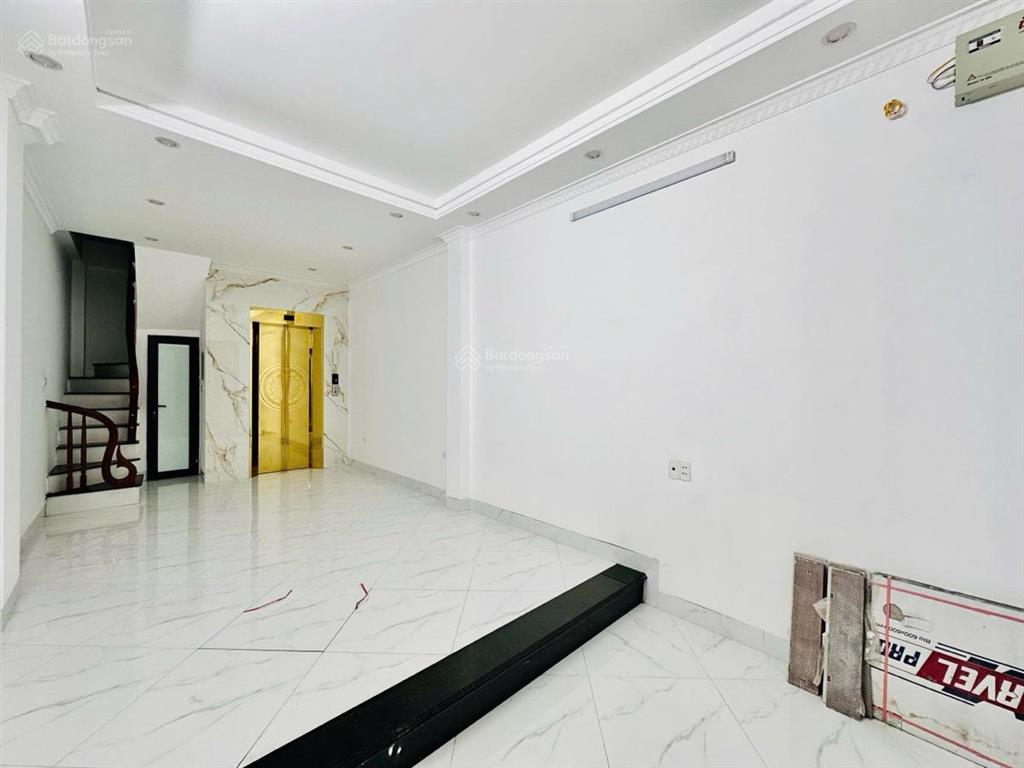 Lô góc phố trương định 30,4m2 x5t 7.8 tỷ ngõ nông sát phố thang máy nhà mới sổ cc có tl
