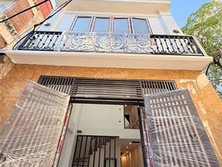 Ô tô đỗ cổng phố giáp bát 46m2 x5t giá nhỉnh 8 tỷ nhà mới đẹp dân xây ở ngay