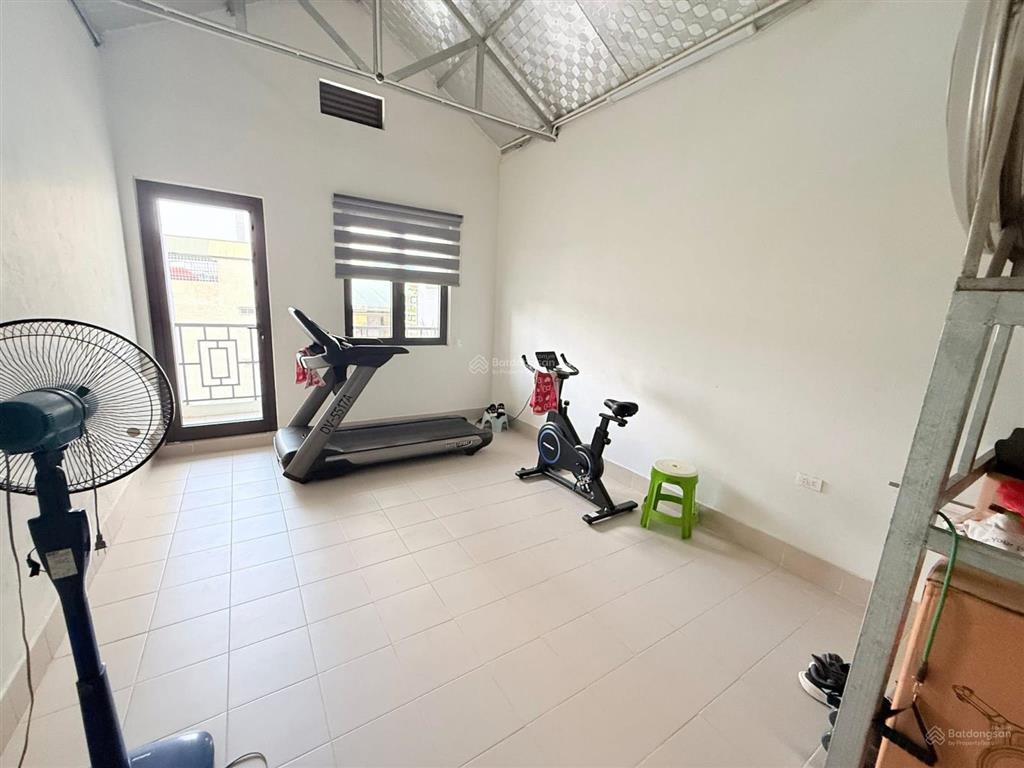 Mặt ngõ kinh doanh phố giáp nhị 45m2 x5t giá nhỉnh 8 tỷ sổ cc có tl ngõ thông tứ tung ô tô qua nhà