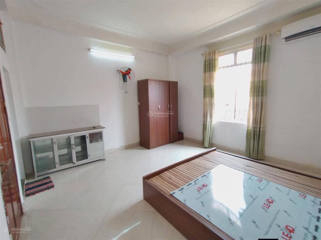Nhỉnh 6 tỷ có ngay 35m2 x4t phố thanh nhàn dân xây lô góc 2 thoáng ngõ thông