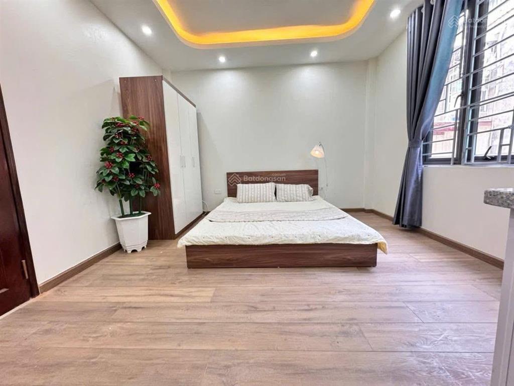 Phân lô phố trịnh đình cửu 40m2 x5t giá nhỉnh 8 tỷ sổ cc kd có tl