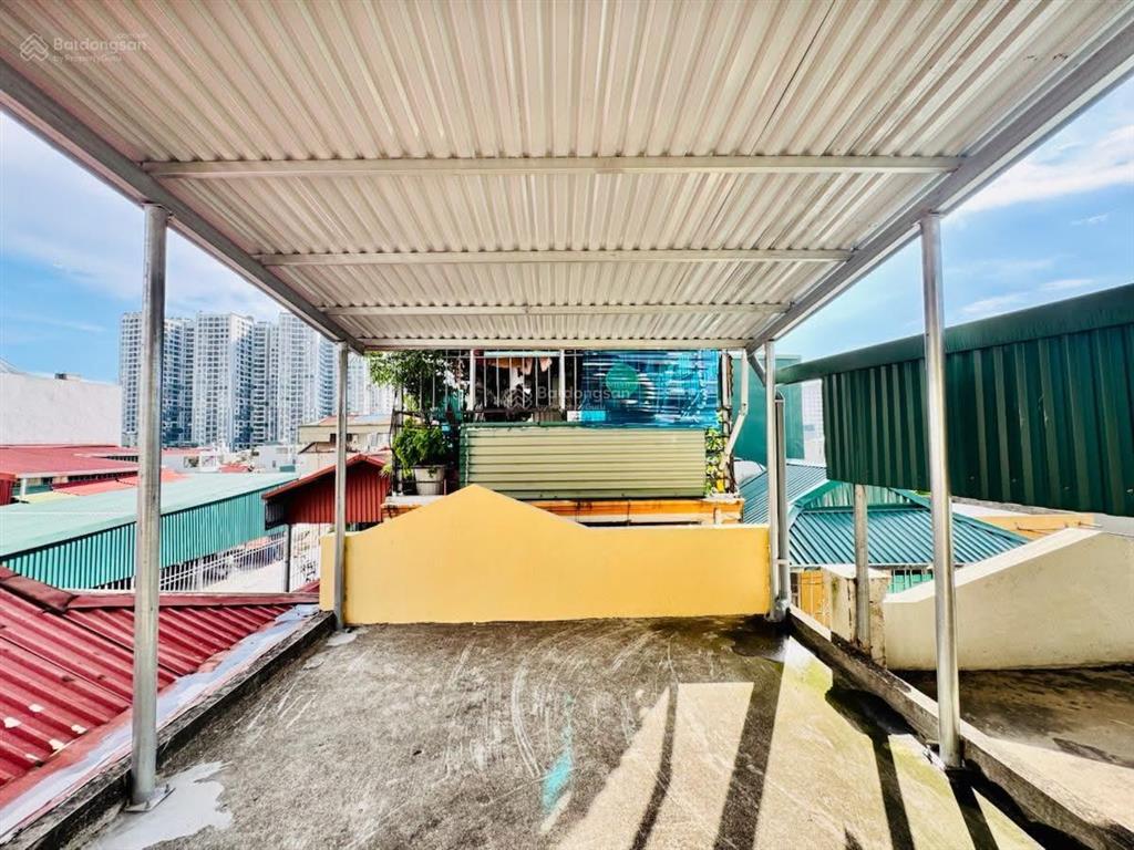 Tin thật! mạc thị bưởi, ô tô đỗ cổng, trước nhà 3.5m, 2 thoáng, dân xây btcc, nhiều tiện ích