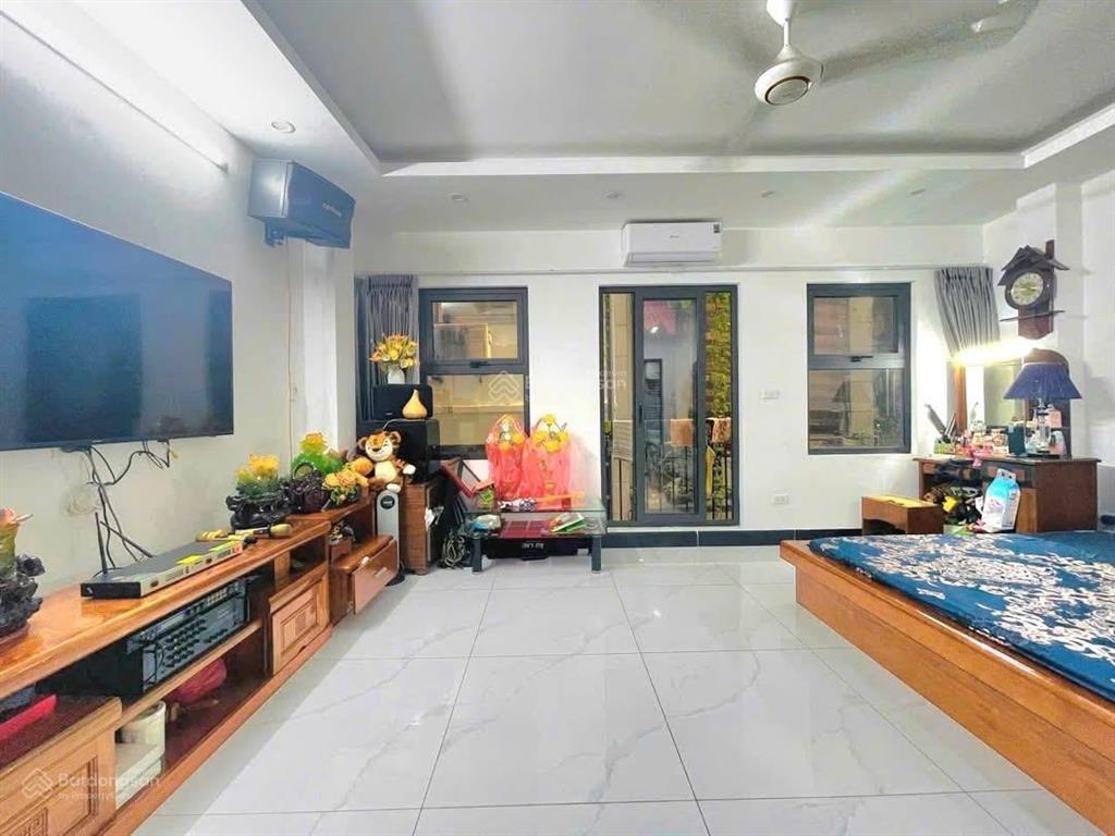 10m ra ô tô chánh phố minh khai 45m2 x5t giá nhỉnh 8 tỷ sô vuông 2 thoáng nông thông có tl