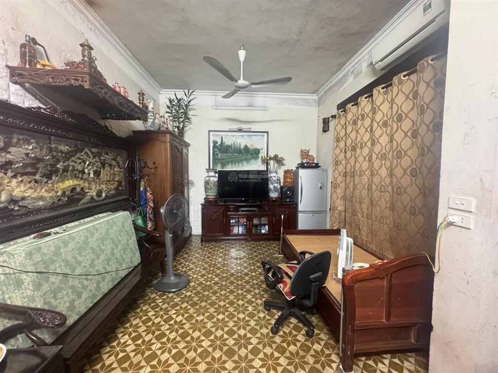 Gần phố lò đúc 35m2 x4t giá 7.3 tỷ sổ cc có tl sâu 2 thoáng gần các trường học các cấp