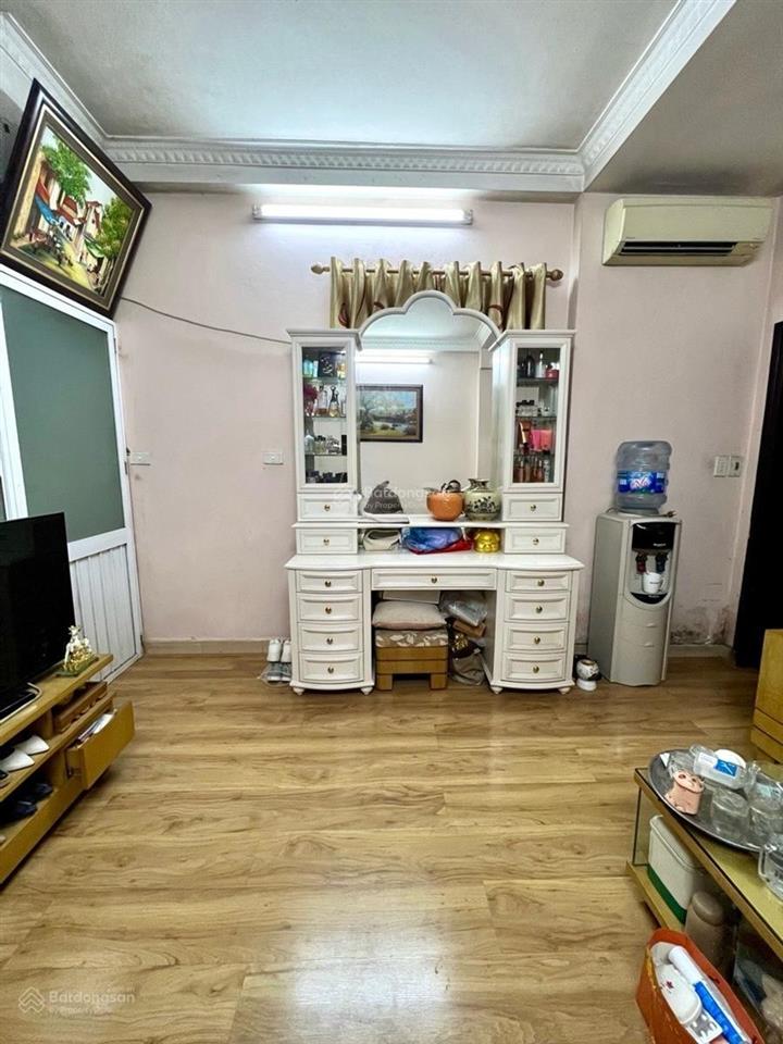 Mặt phố kd tạ quang bửu 30m2 x 4t giá nhỉnh 8 tỷ sổ cc có tl