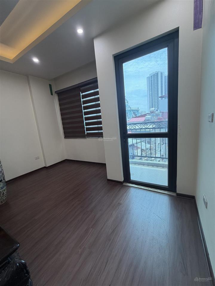 Sát phố minh khai 32m² x5t giá 6,3 tỷ sổ cc 2 thoáng dân xây nông thôn tứ tung ở ngay
