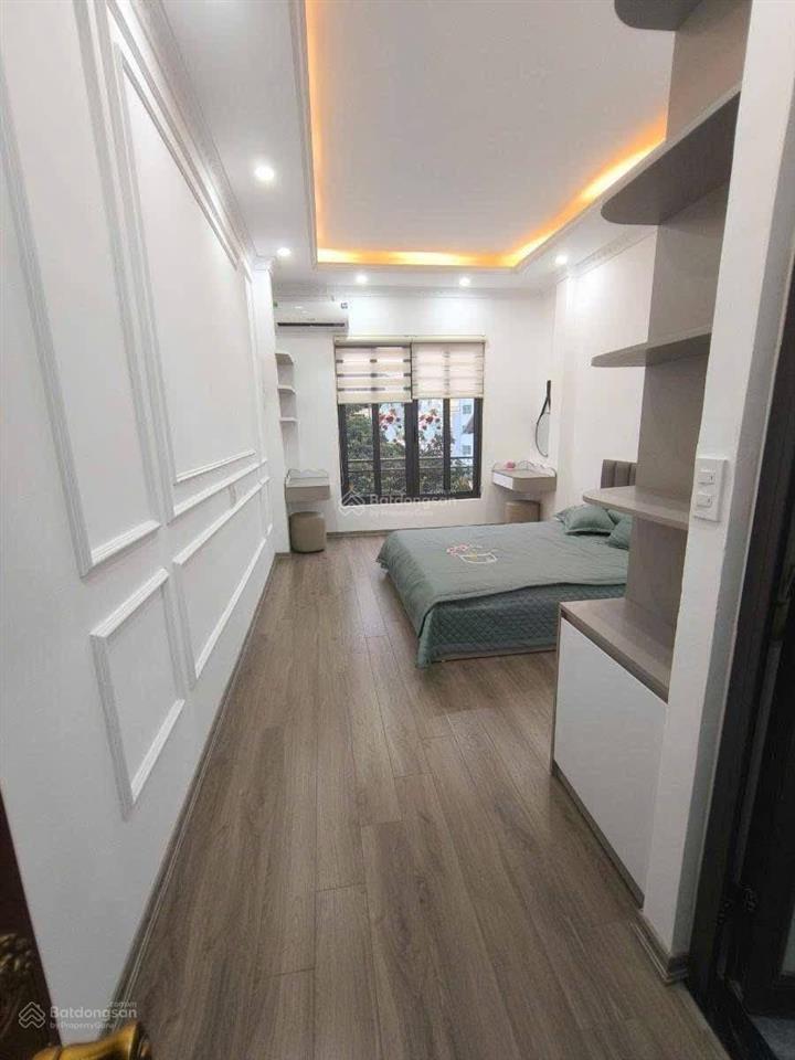 Ô tô đỗ phố hoàng mai 48m2 x 5t, giá nhỉnh 9 tỷ, sổ cc kd có tl 2 thoáng full nội thất ở sướng