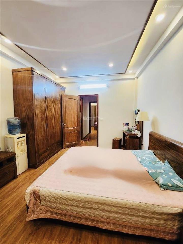 Ô tô đỗ cổng phố minh khai 43m2 x5t giá 8 tỷ sổ cc có tl 2 thoáng trước sau dân xây chắc chắn ở luô