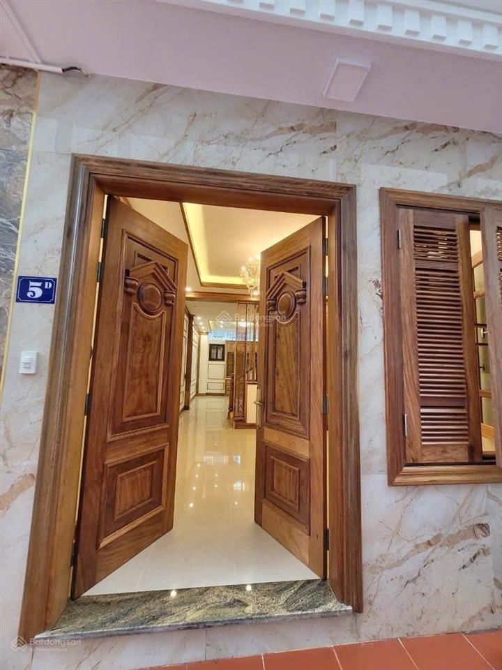 Ô tô đỗ cổng phố minh khai 43m2 x5t giá 8 tỷ sổ cc có tl 2 thoáng trước sau dân xây chắc chắn ở luô