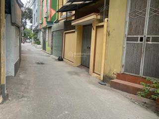 Nhà mới thanh đàm  cách ô tô 15m  5 tầng đẹp ở ngay  chỉ 7.1 tỷ. dt 30m²