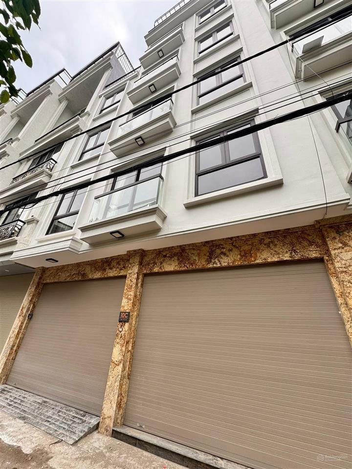 Sát phố lạc trung 40m2 x4t giá nhỉnh 8 tỷ sổ cc 2 thoáng dân xây ở ngay