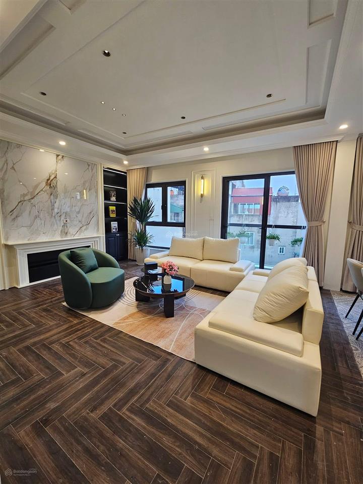 Sát phố lạc trung 40m2 x4t giá nhỉnh 8 tỷ sổ cc 2 thoáng dân xây ở ngay