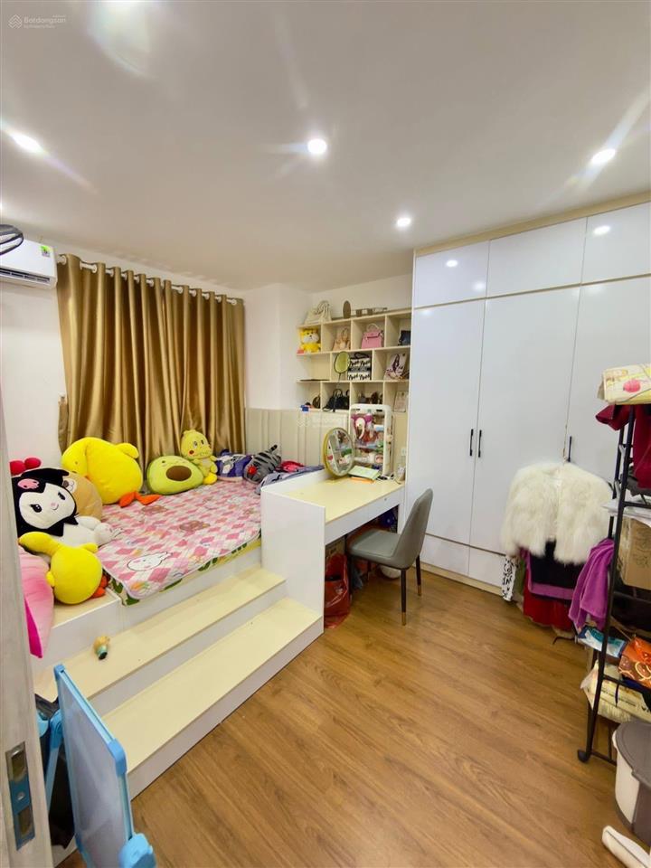 Lô góc chung cư phố định công 122m2 tầng 8 giá nhỉnh 8 tỷ sổ cc 4pn 2 wc 2 thoáng ở ngay tặng full