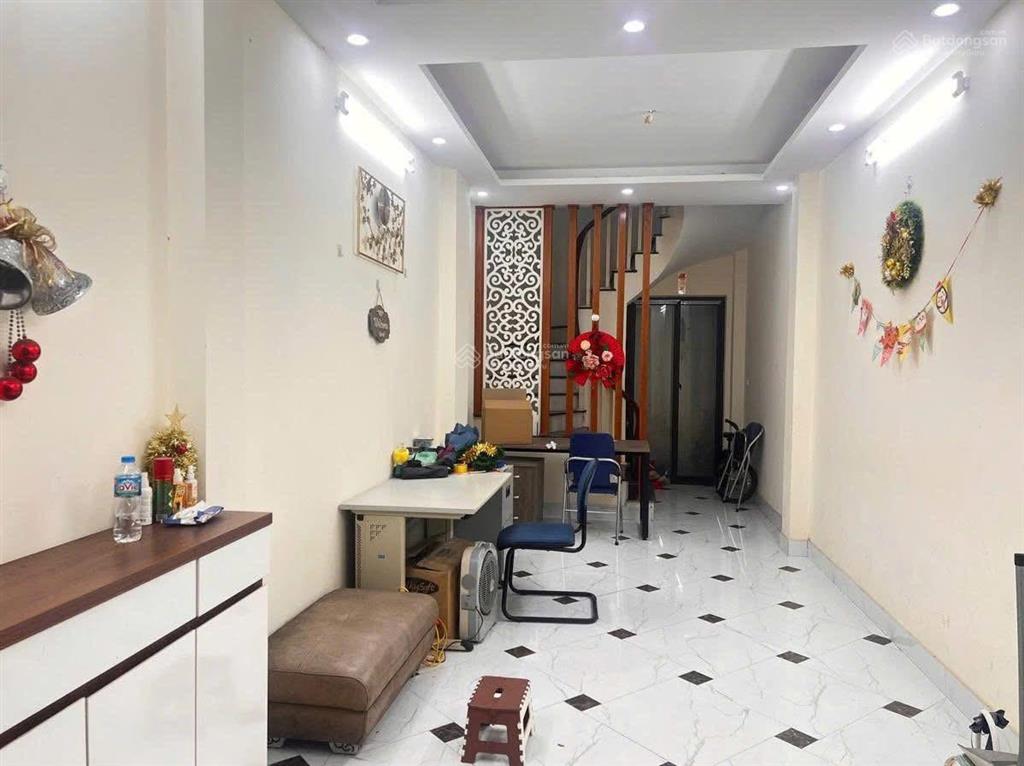Gần phố định công 40m2 x5t giá nhỉnh 7 tỷ sổ cc 2 thoáng dân xây có tl bao qh