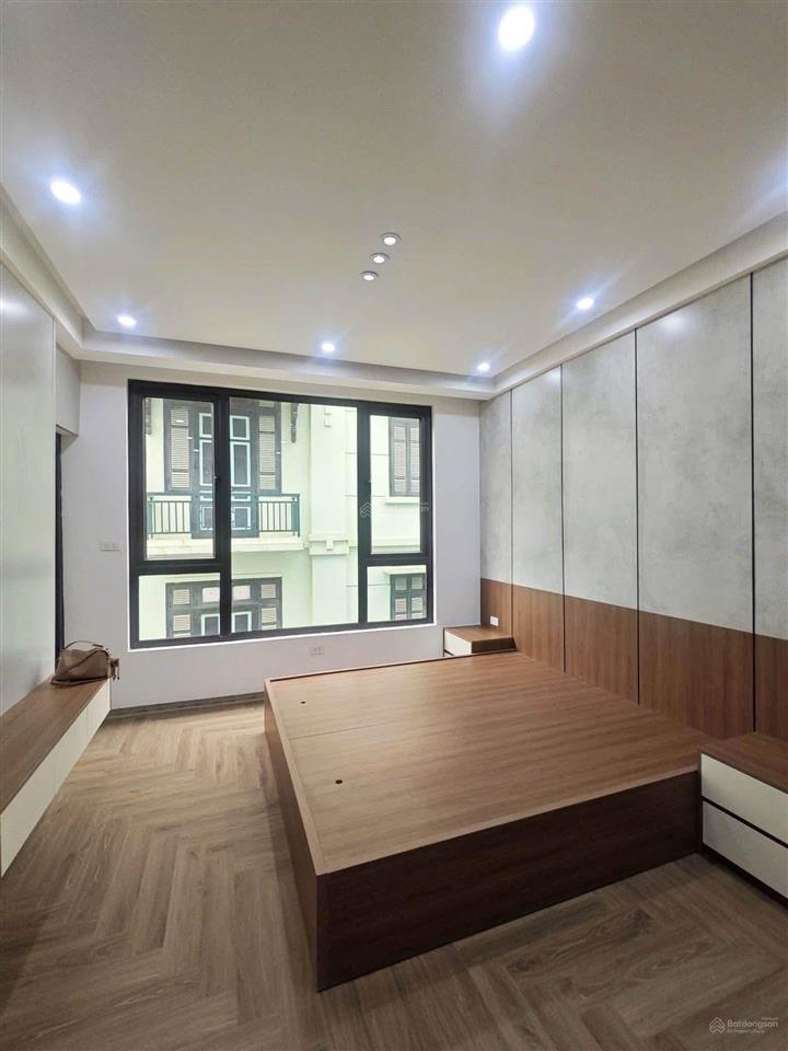Ô tô đỗ cổng phố lạc trung 45m2 x5t giá nhỉnh 8 tỷ sổ cc dân xây chắc chắn bao quy hoạch