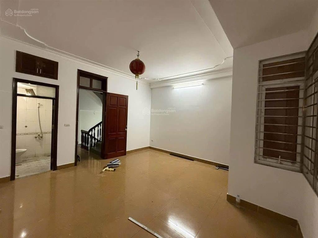 Giảm chào phân lô phố trịnh đình cửu 35m2 x5t giá 6.3 tỷ sổ cc 2 thoáng thông đẹp ở ngay