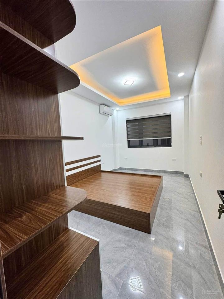 Nhà đẹp phố cổ lò đúc 35m2 x4t giá 7 tỷ dân xây chắc chắn ngõ nông thông tứ tung sổ đỏ cc có tl