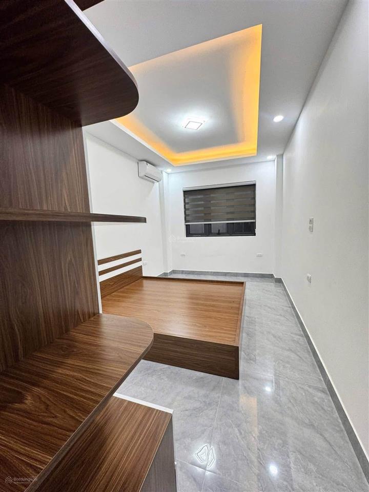 Nhà đẹp phố cổ lò đúc 35m2 x4t giá 7 tỷ dân xây chắc chắn ngõ nông thông tứ tung sổ đỏ cc có tl