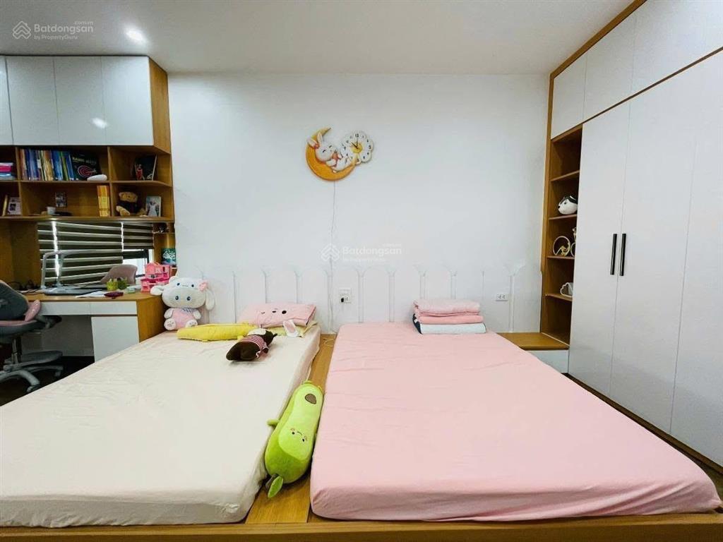 Lô góc 3 thoáng dân xây phố lò đúc 33m2 x4t giá 7 tỷ sổ cc bao qh có tl