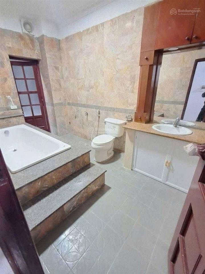 Ô tô đỗ phố nguyễn khoái 40m2 x6t giá 6.9 tỷ sổ cc kd nhà đẹp dân xây 2 thoáng có tl bao qh