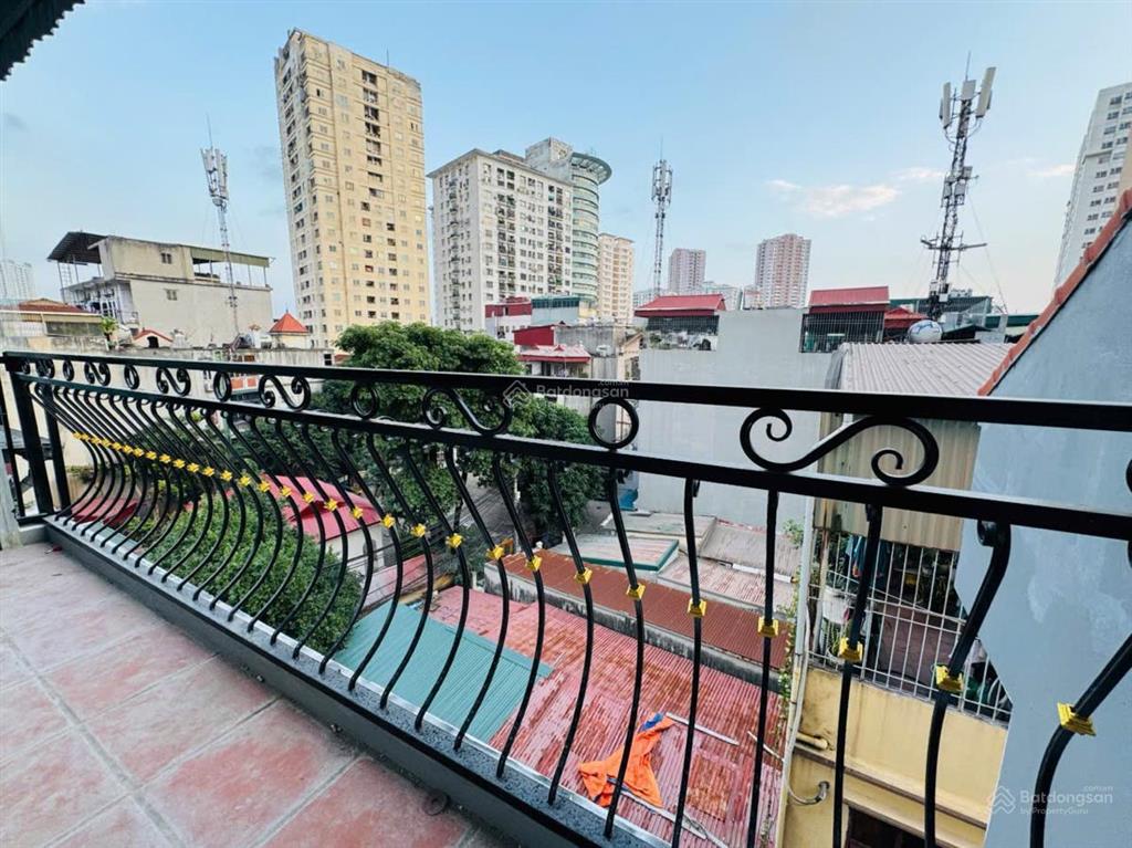 Giảm 2 tỷ! ôtô đỗ cửa kd phố trương định 56,9m2x5t sổ đỏ cc 2 mặt ngõ thông có tl bao qh