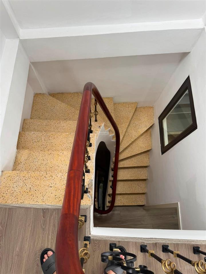 Lô góc phố kim ngưu 45m2 x5t giá nhỉnh 8 tỷ sổ đỏ cc 2 thoáng dân xây ba gác đỗ cửa có tl bao qh