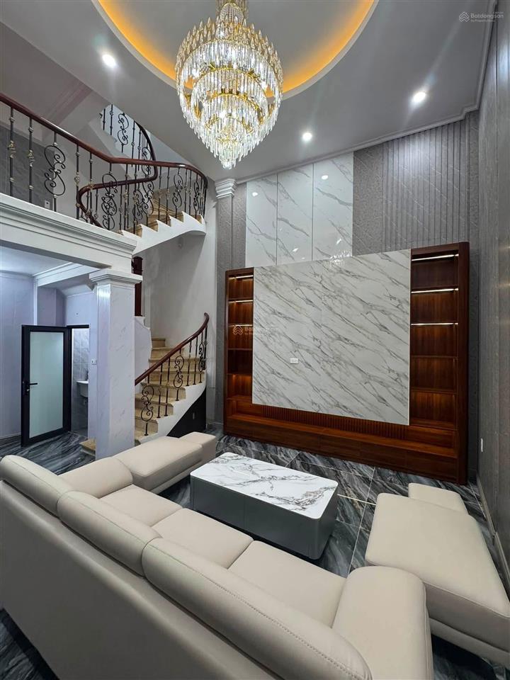 Lô góc phố kim ngưu 45m2 x5t giá nhỉnh 8 tỷ sổ đỏ cc 2 thoáng dân xây ba gác đỗ cửa có tl bao qh