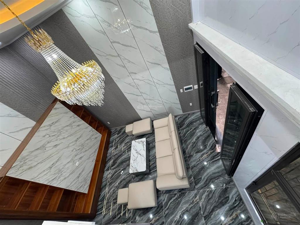 Lô góc phố kim ngưu 45m2 x5t giá nhỉnh 8 tỷ sổ đỏ cc 2 thoáng dân xây ba gác đỗ cửa có tl bao qh