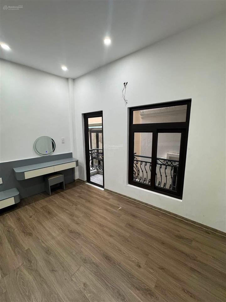 Lô góc phố kim ngưu 45m2 x5t giá nhỉnh 8 tỷ sổ đỏ cc 2 thoáng dân xây ba gác đỗ cửa có tl bao qh