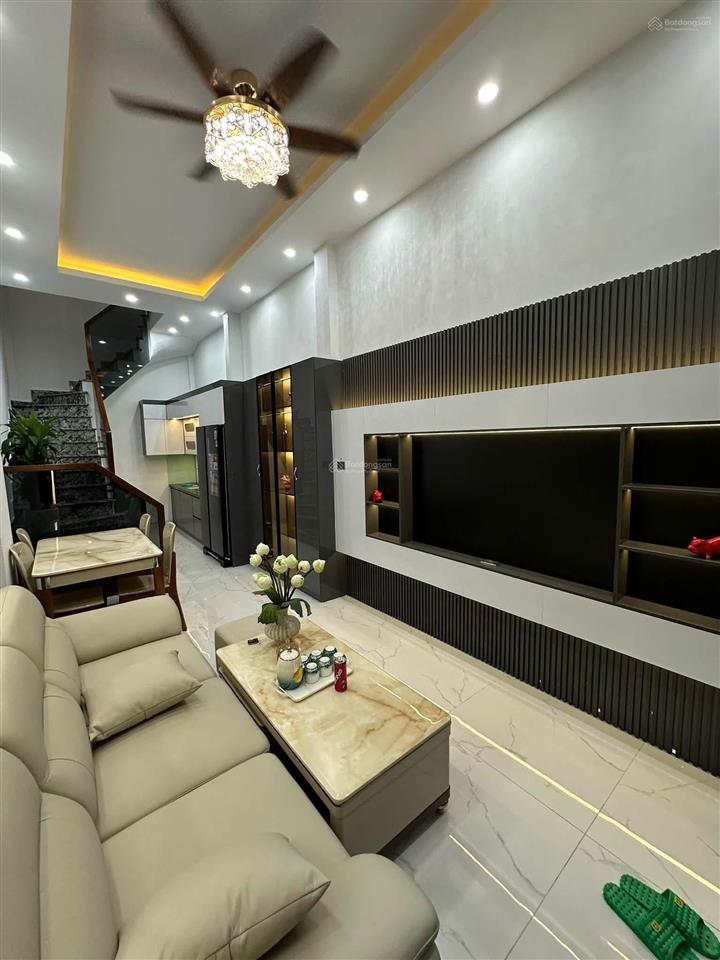 Lô góc phố minh khai 42m2 x5t giá nhỉnh 7 tỷ sổ cc 2 thoáng dân xây có tl bao qh