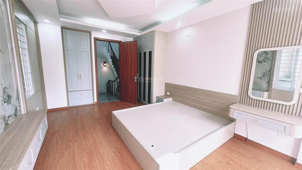 Ô tô đỗ cổng phố minh khai 40m2 x5t giá nhỉnh 7 tỷ sổ cc kd 2 thoáng có tl bao qh