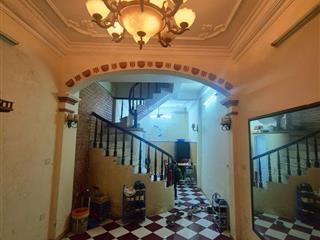 Ô tô đỗ cổng phố trương định 48.1m x5t dân xây 2 thoáng chắc chắn kd sổ đỏ cc có tl bao qh