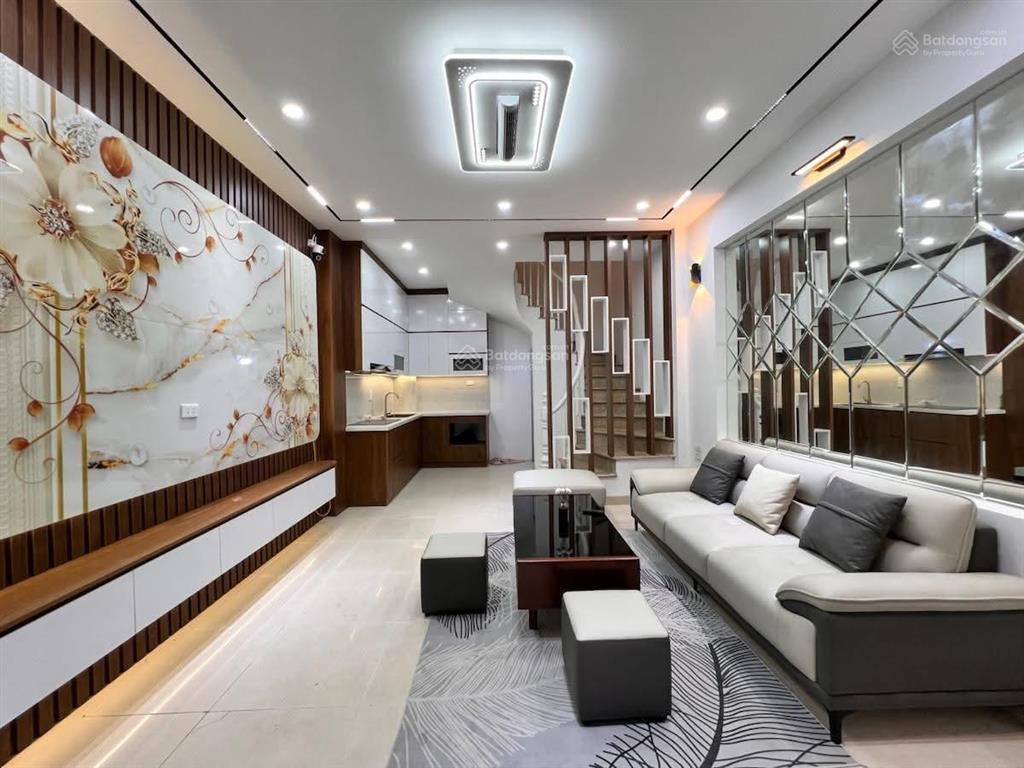 Siêu hiếm! trần đại nghĩa 50m ra ô tô, 5 tầng xây mới full nt, sổ đẹp, quy hoạch ổn định