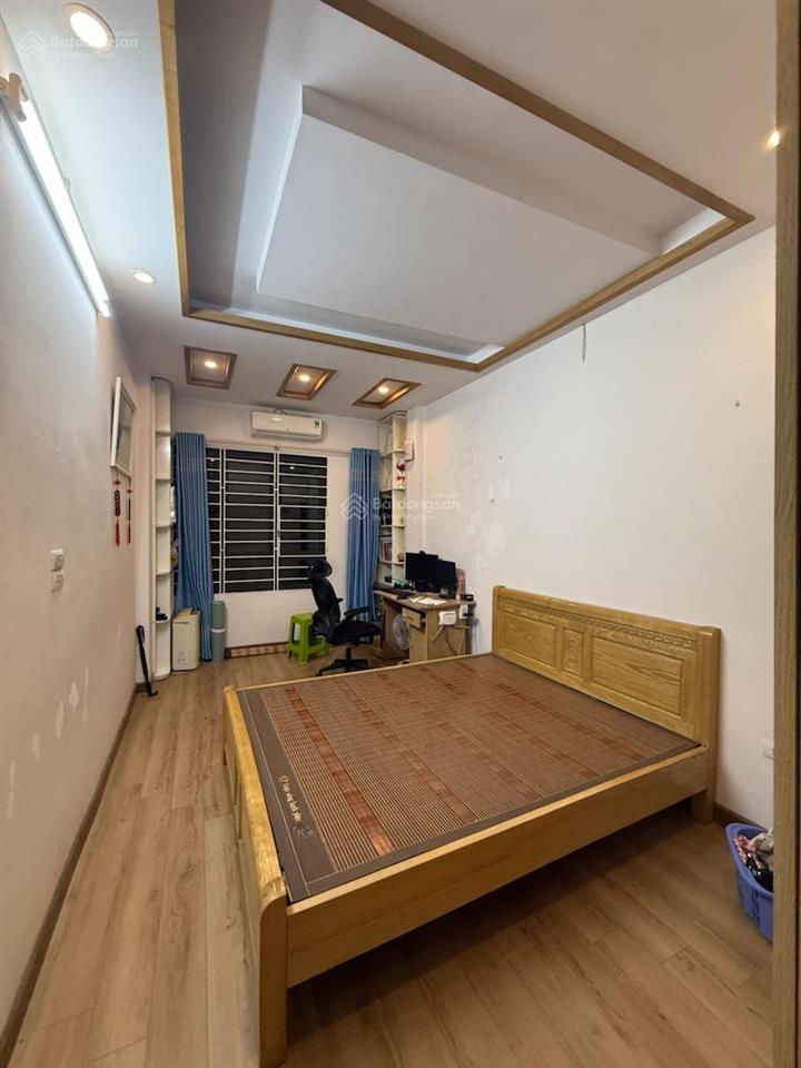 Ô tô đỗ phố trương định 30m2 x5t kd 2 thoáng dân xây ở ngay sổ cc bao qh