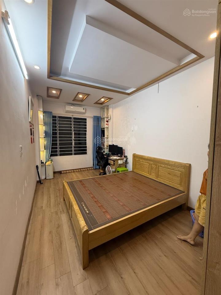 Ô tô đỗ phố trương định 30m2 x5t kd 2 thoáng dân xây ở ngay sổ cc bao qh