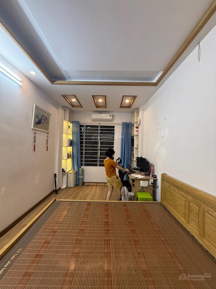 Ô tô đỗ phố trương định 30m2 x5t kd 2 thoáng dân xây ở ngay sổ cc bao qh
