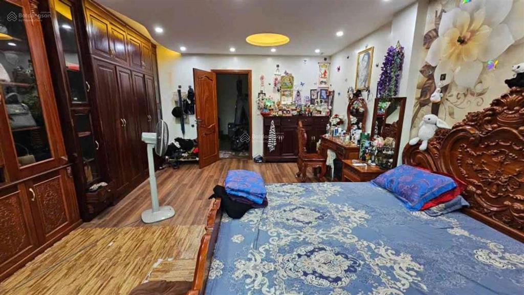 Gần phố đại la 50m2 x5t giá nhỉnh 9 tỷ sổ cc 2 thoáng dân cây có tl bao qh