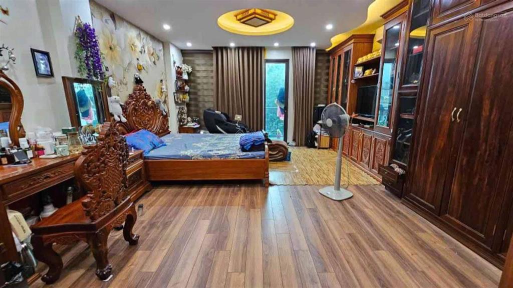 Gần phố đại la 50m2 x5t giá nhỉnh 9 tỷ sổ cc 2 thoáng dân cây có tl bao qh