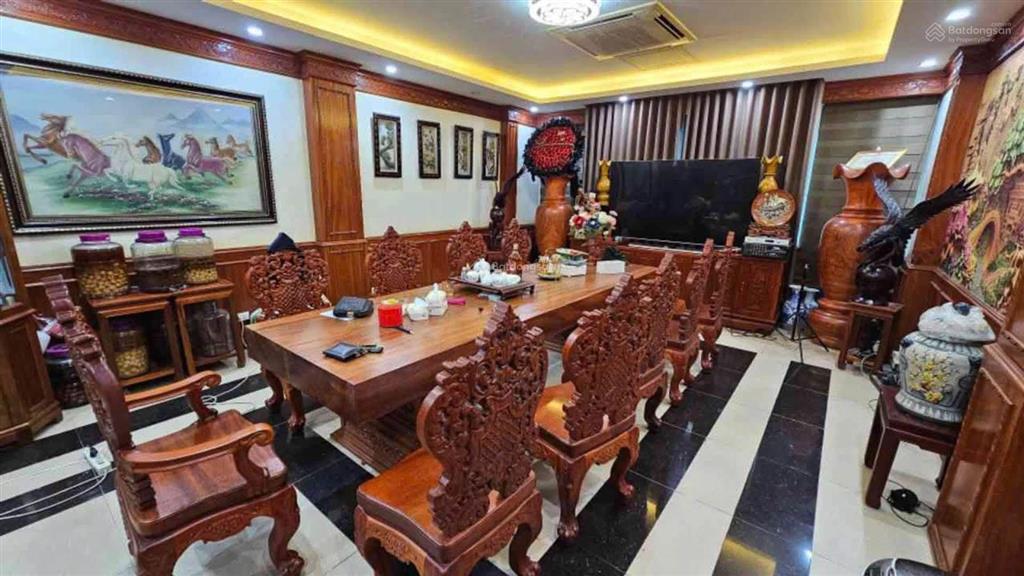 Gần phố đại la 50m2 x5t giá nhỉnh 9 tỷ sổ cc 2 thoáng dân cây có tl bao qh
